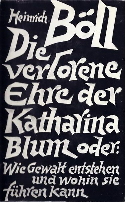 Das historische Buchcover ist in Schwarz und Weiß gehalten, wobei die Schriftart aussieht, als wäre sie für ein Filmplakat